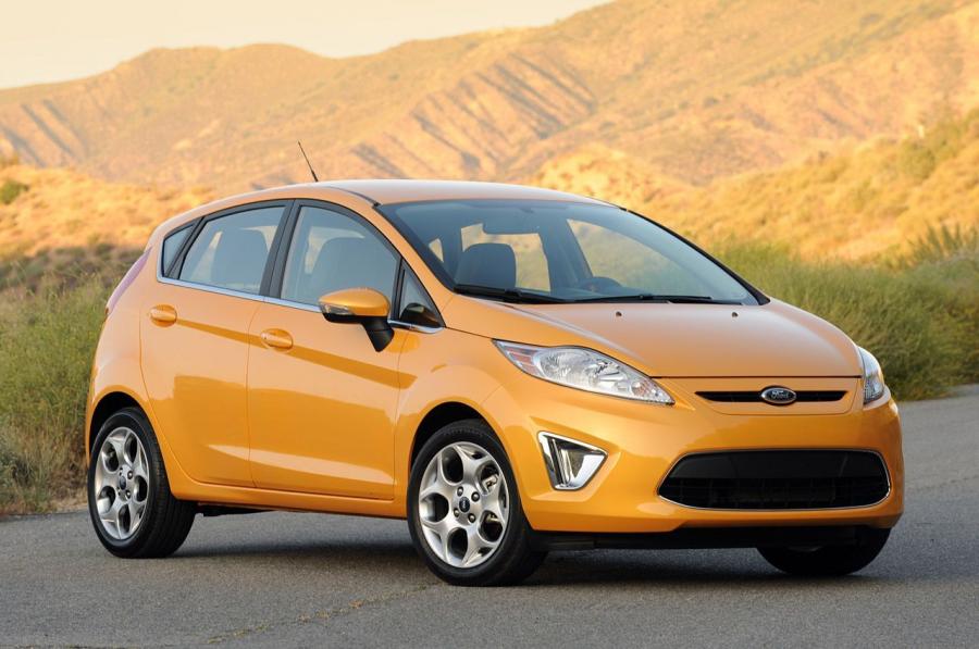  Ford Fiesta SES 2011 года  (фото 3 из 59)